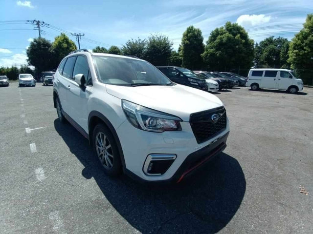 SUBARU FORESTER 2018