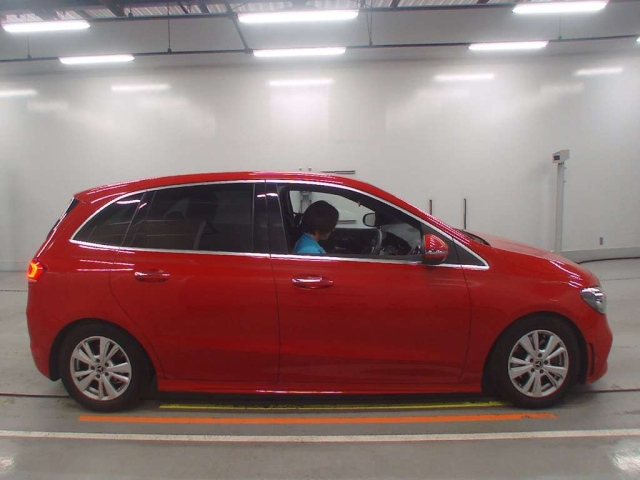 MERCEDES BENZ B CLASS 2020
