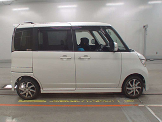 SUZUKI PALETTE 2012