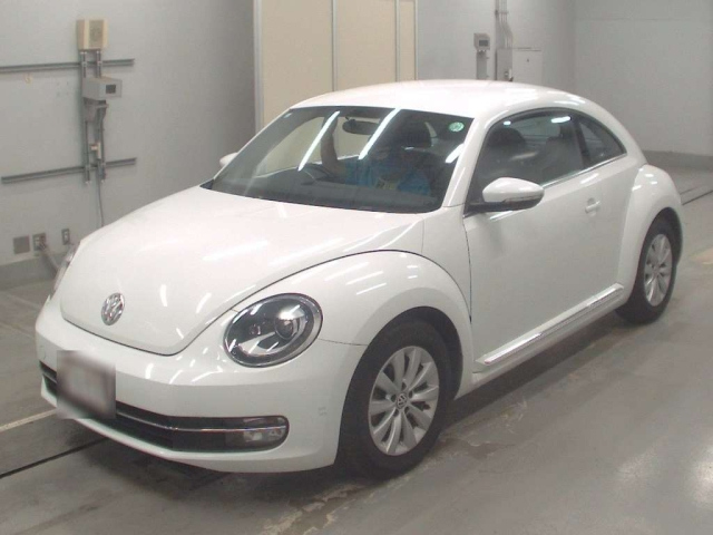 VOLKSWAGEN THE BEETLE 2015