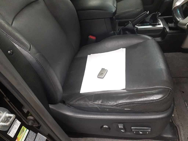 TOYOTA LAND CRUISER PRADO 2012