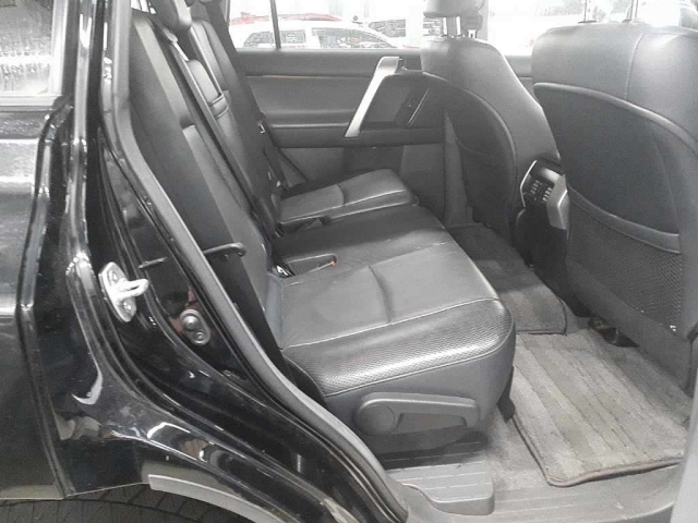 TOYOTA LAND CRUISER PRADO 2012