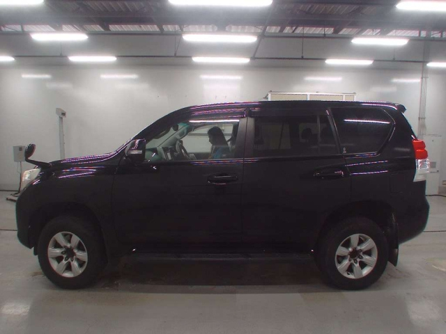 TOYOTA LAND CRUISER PRADO 2012