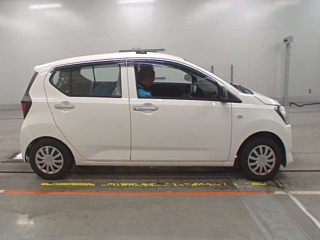 DAIHATSU MIRA E S 2020