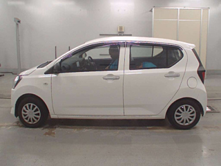 DAIHATSU MIRA E S 2020