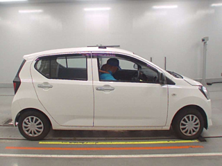 DAIHATSU MIRA E S 2021
