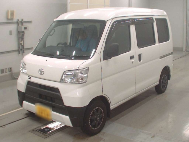 TOYOTA PIXIS VAN 2020