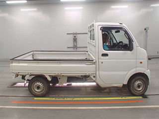 SUZUKI CARRY TRUCK 2011
