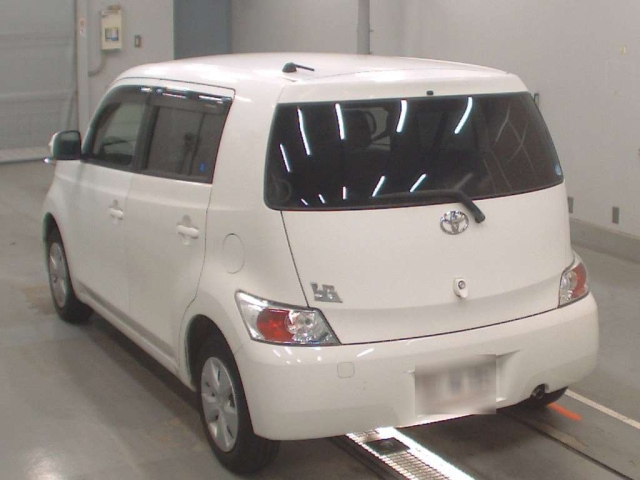 TOYOTA BB 2014