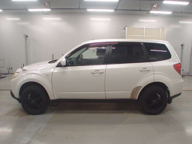 SUBARU FORESTER 2011