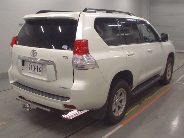 TOYOTA LAND CRUISER PRADO 2013