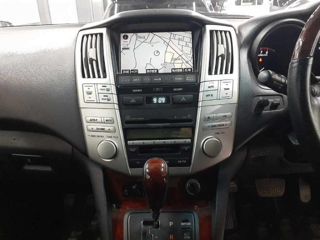 TOYOTA HARRIER 2008