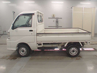 DAIHATSU HIJET TRUCK 2013