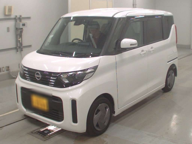 NISSAN ROOX 2023