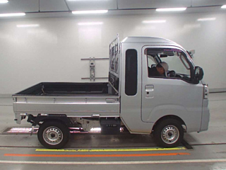 DAIHATSU HIJET TRUCK 2023