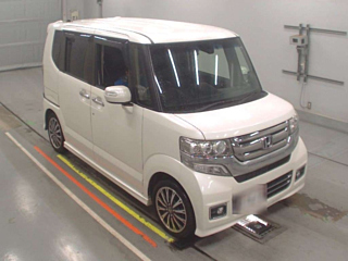 HONDA N BOX 2017