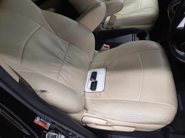 TOYOTA VELLFIRE 2017