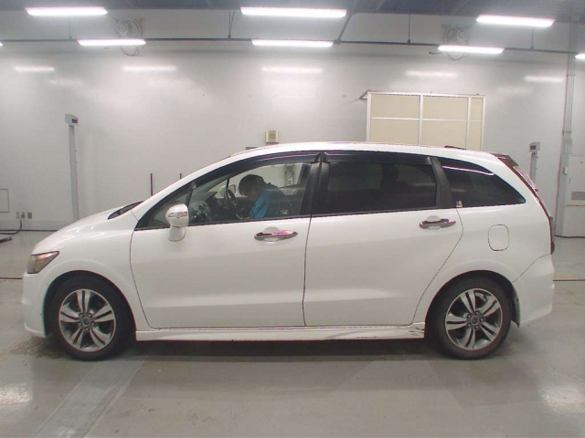 HONDA STREAM 2012