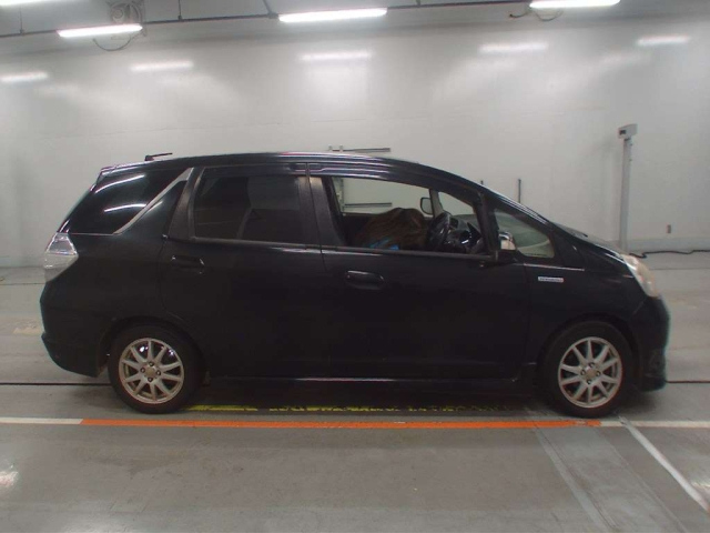 HONDA FIT SHUTTLE 2012