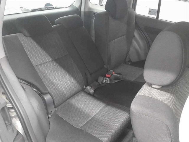 TOYOTA RAUM 2008