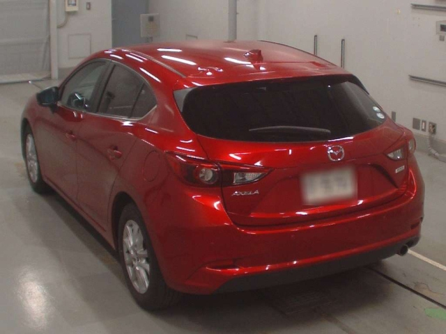 MAZDA AXELA 2018