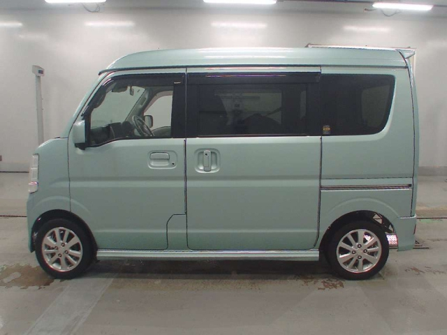 SUZUKI EVERY WAGON 2017