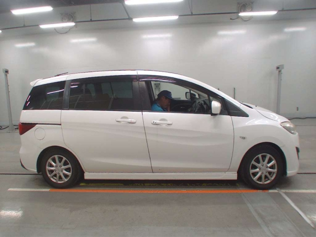 MAZDA PREMACY 2016