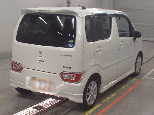 SUZUKI WAGON R 2018