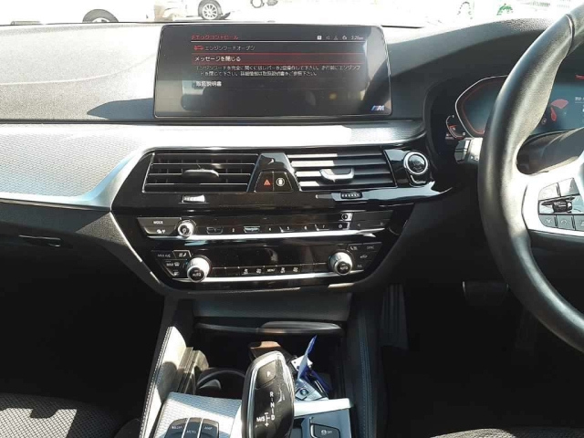 BMW 5 SERIES 2020