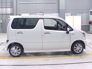 SUZUKI WAGON R 2025