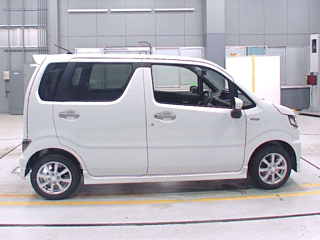 SUZUKI WAGON R 2025