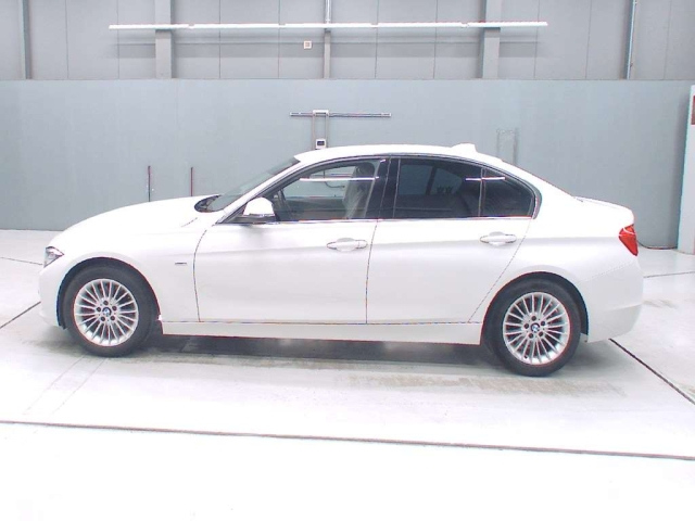 BMW 3 SERIES 2014