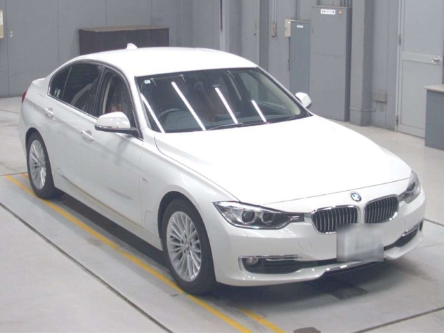 BMW 3 SERIES 2014
