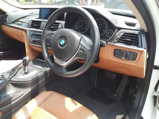 BMW 3 SERIES 2014