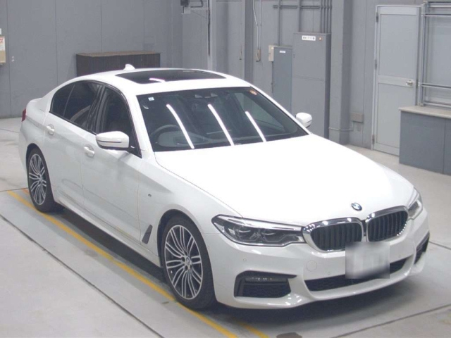 BMW 5 SERIES 2019