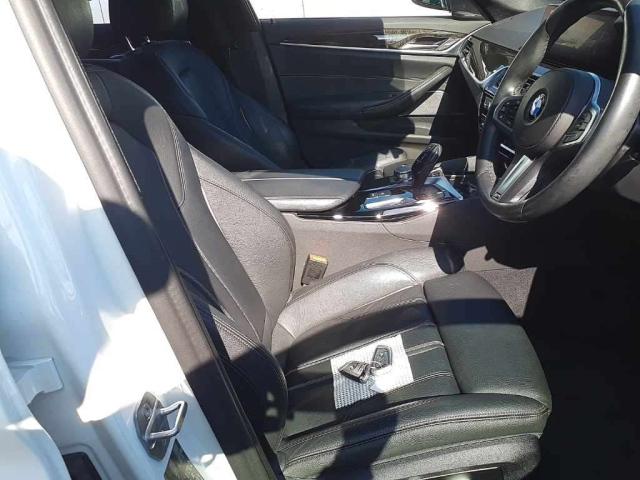 BMW 5 SERIES 2019