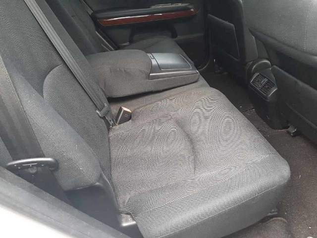 TOYOTA HARRIER 2010