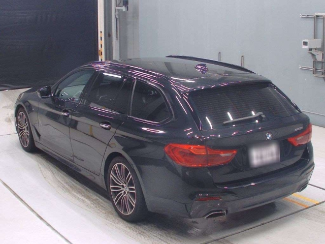 BMW 5 SERIES 2018