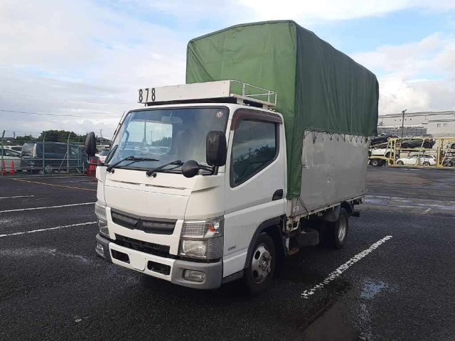 MITSUBISHI CANTER 2011