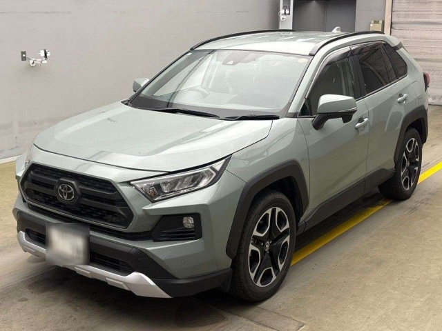 TOYOTA RAV4 2021
