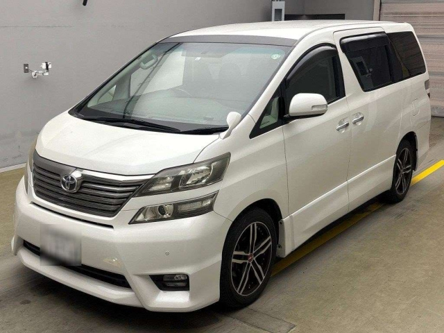 TOYOTA VELLFIRE 2011