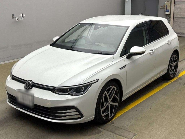 VOLKSWAGEN GOLF 2024