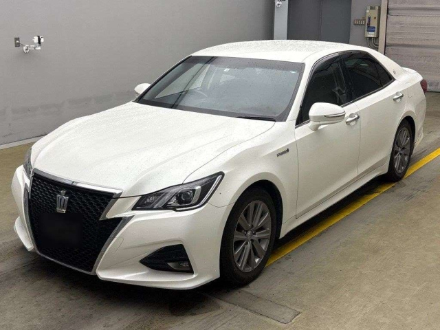 TOYOTA CROWN 2016