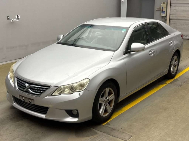 TOYOTA MARK X 2010