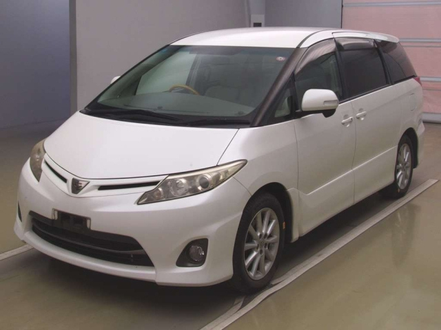 TOYOTA ESTIMA 2010