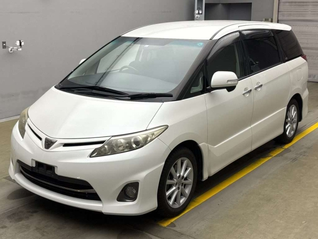 TOYOTA ESTIMA 2011