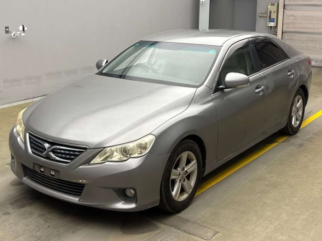 TOYOTA MARK X 2011