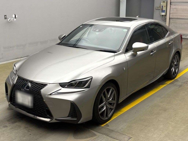 LEXUS IS 2017