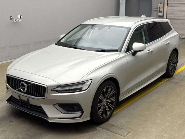 VOLVO V60 2019