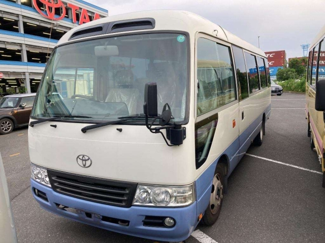 TOYOTA COASTER 2011